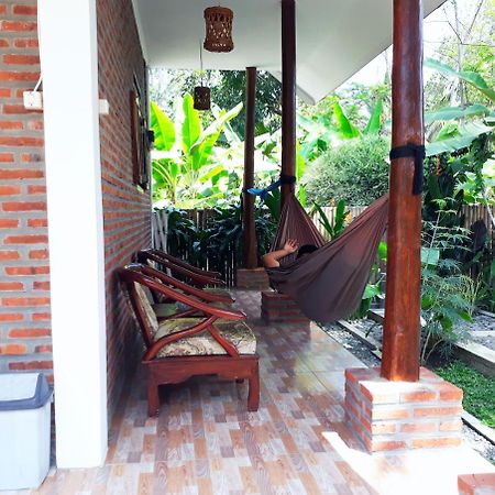 Ragha Homestay Batukaras المظهر الخارجي الصورة